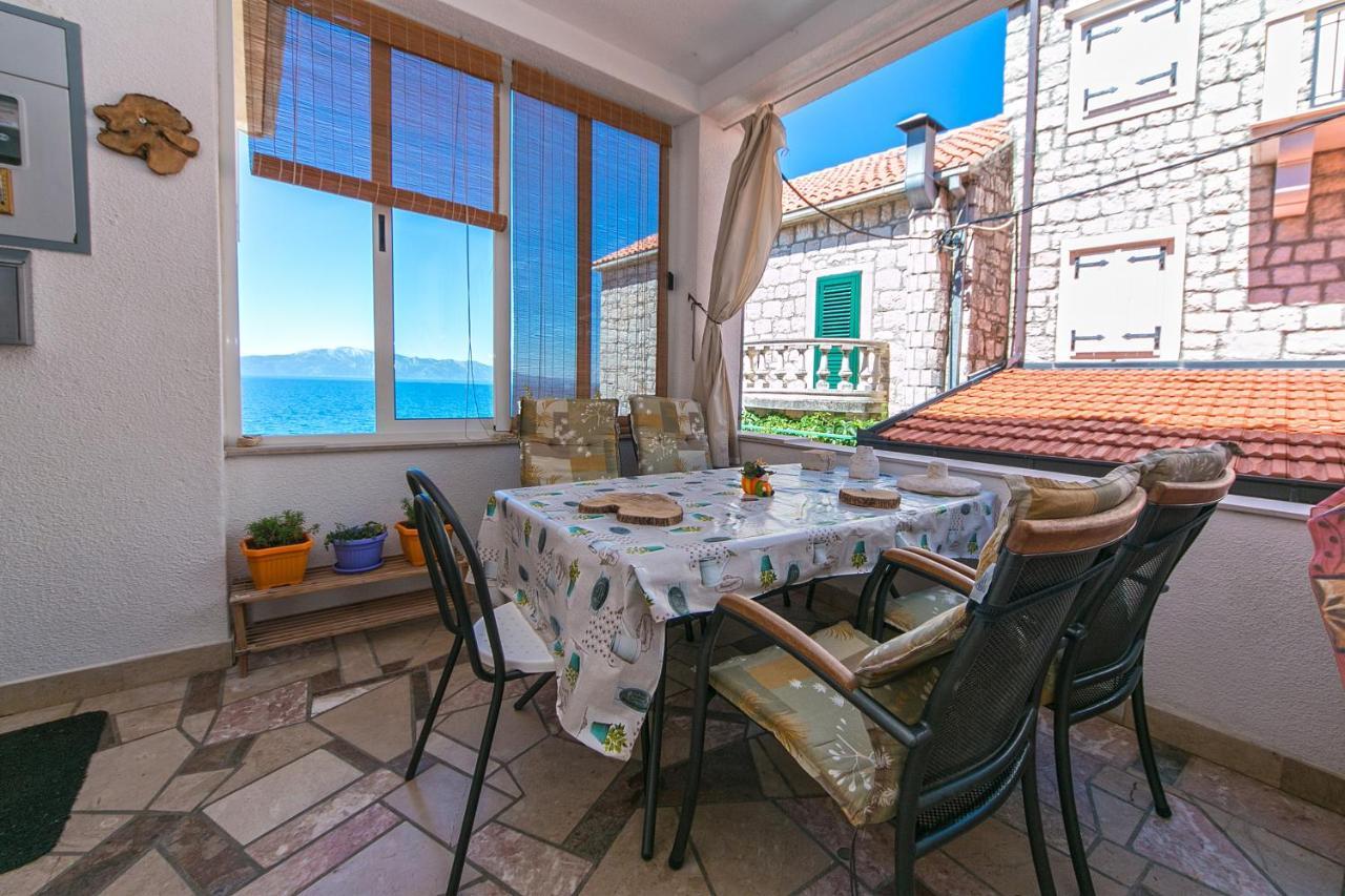 Apartments By The Sea Brist, Makarska - 15714 Podaca Exterior photo