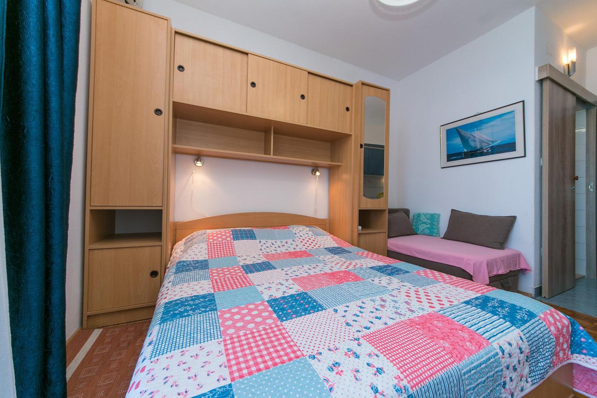 Apartments By The Sea Brist, Makarska - 15714 Podaca Room photo